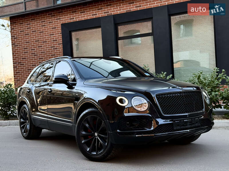 Bentley Bentayga (2016)