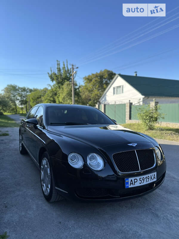 Bentley Continental flying spur (2005)