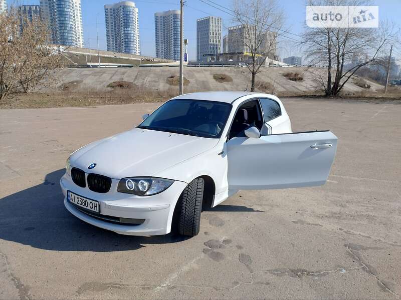 Bmw 1 series (2009)