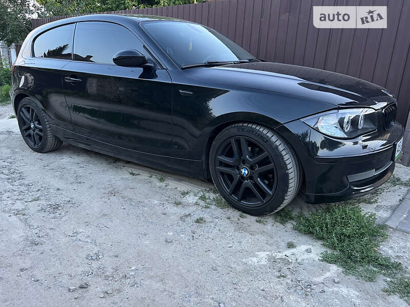 Bmw 1 series (2009)