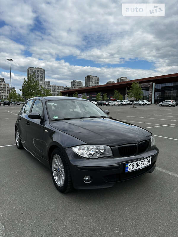 Bmw 1 series (2006)