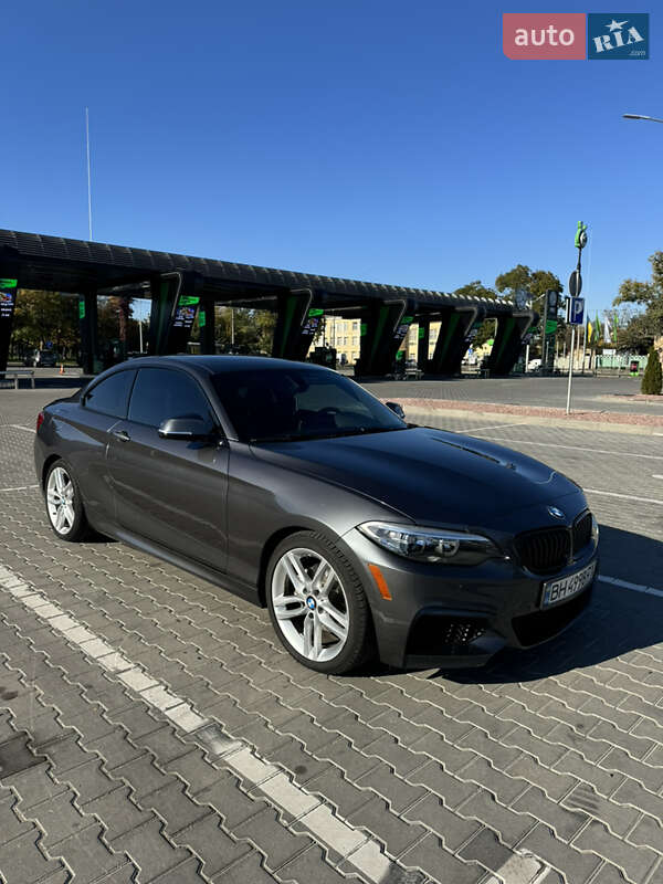 Bmw 2 series (2015)