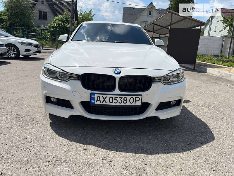 Bmw 330e (2016)