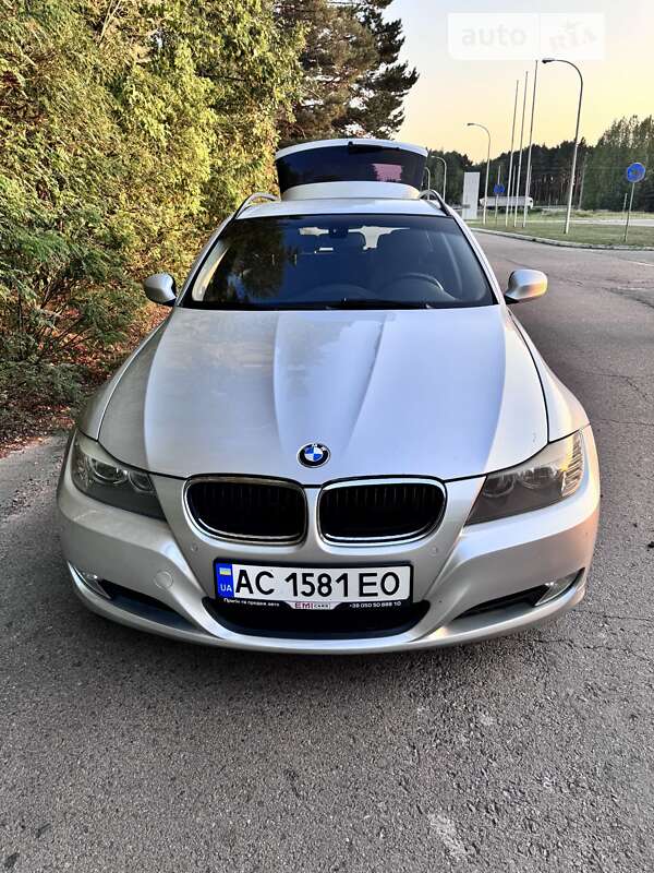 Bmw 320 (2010)