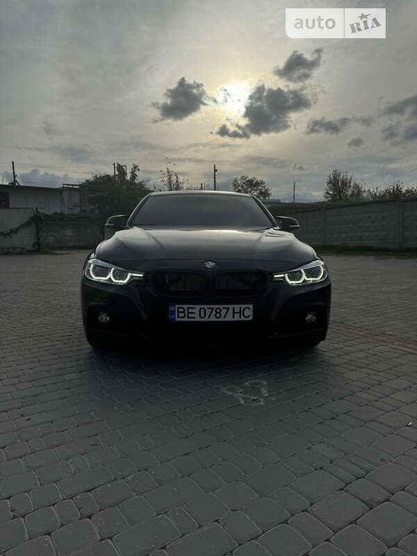 Bmw 330e (2017)
