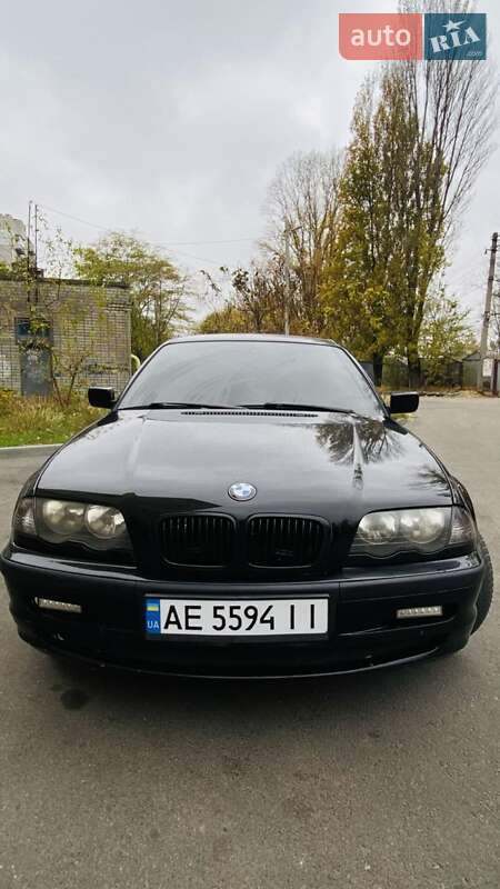 Bmw 318 (2001)