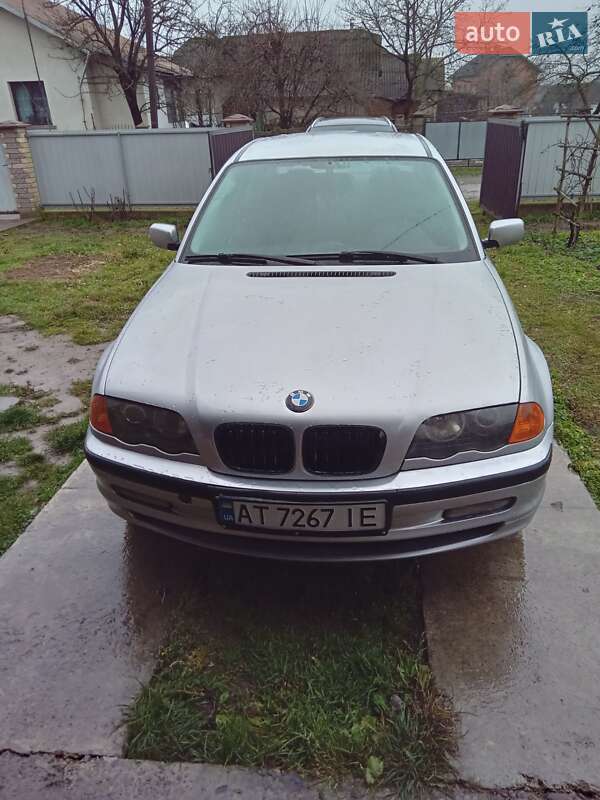 Bmw 318 (2001)