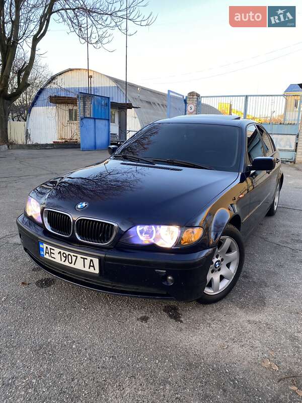 Bmw 3 series (2004)