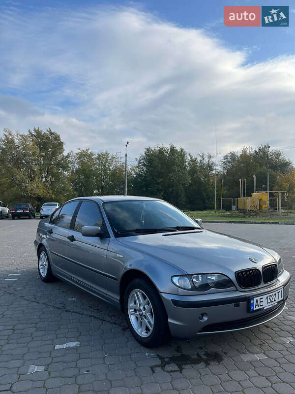 Bmw 3 series (2003)