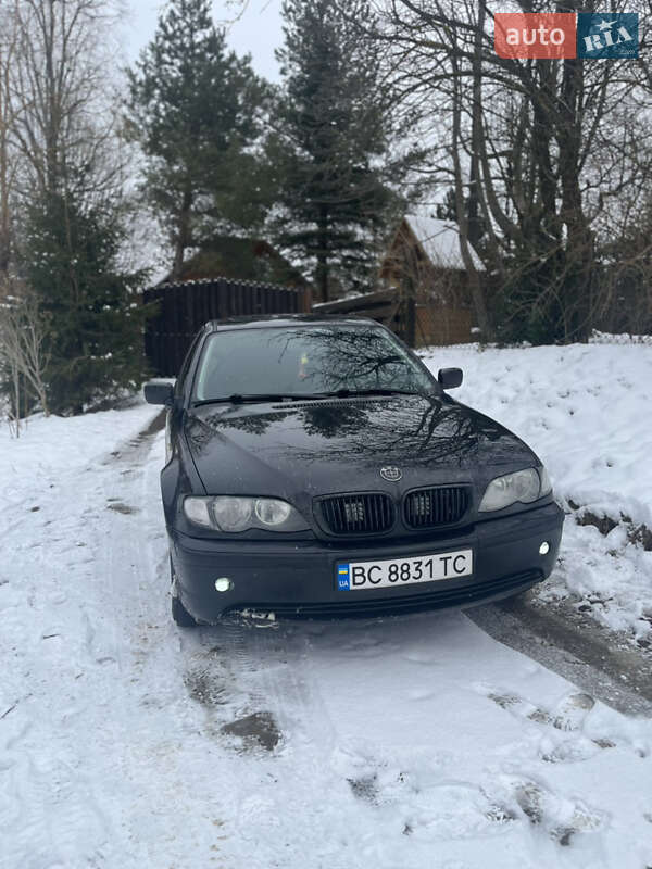 Bmw 318 (2004)
