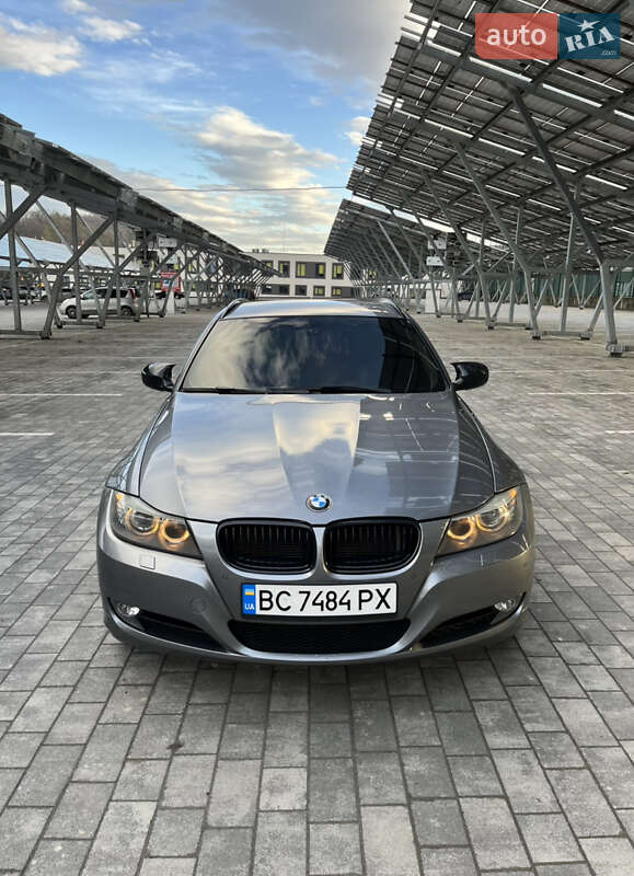 Bmw 3 series (2010)