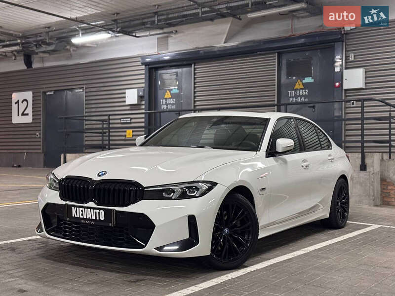 Bmw 3 series (2022)