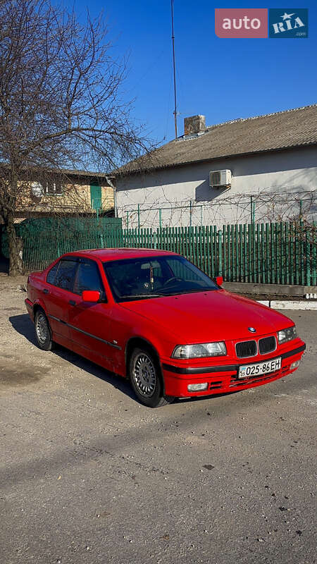 Bmw 3 series (1998)