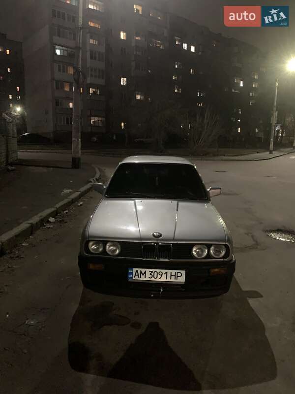 Bmw 3 series (1986)