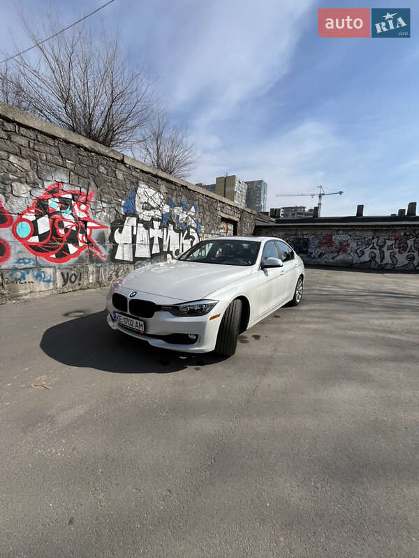 Bmw 3 series (2015)