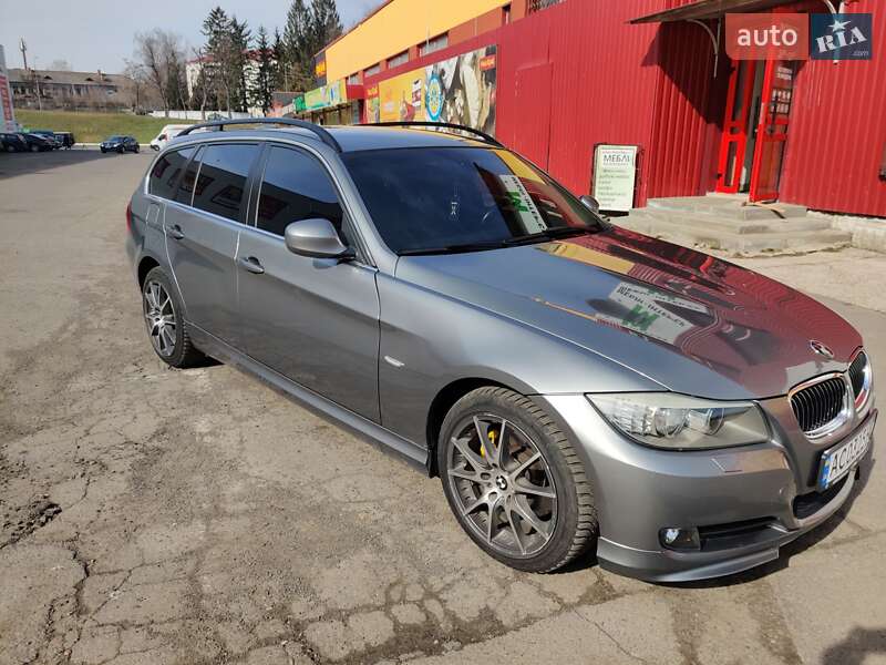 Bmw 3 series (2009)