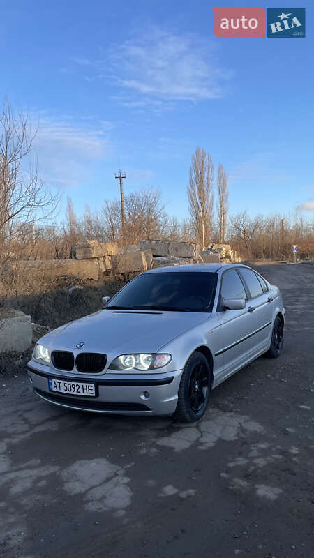 Bmw 3 series (2003)