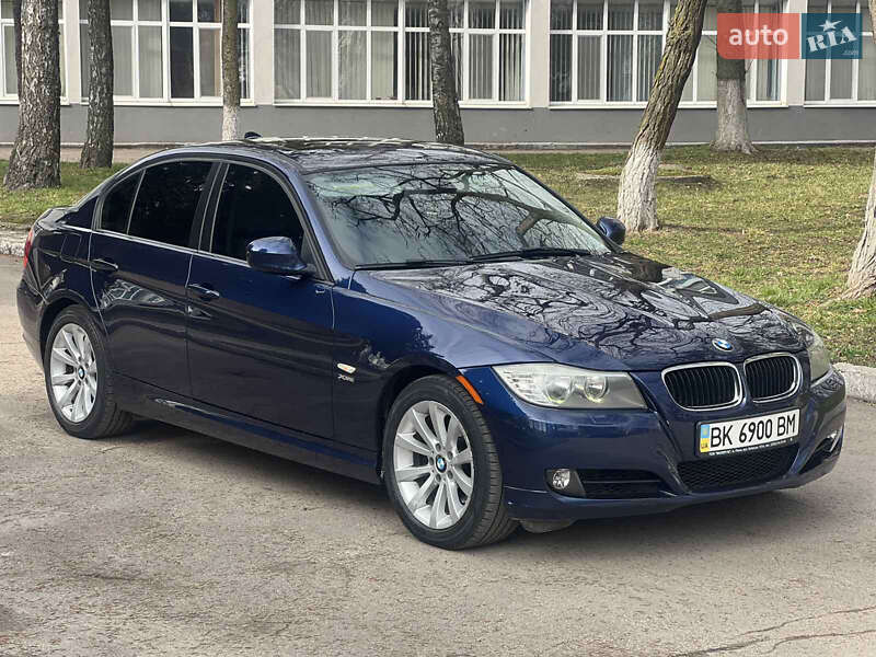 Bmw 3 series (2011)