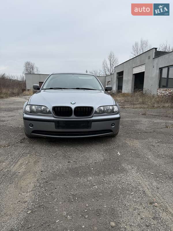 Bmw 3 series (2004)