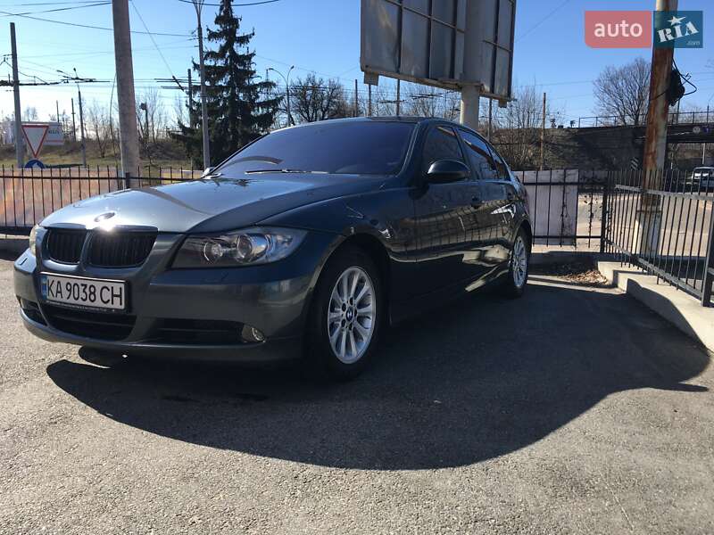 Bmw 3 series (2007)