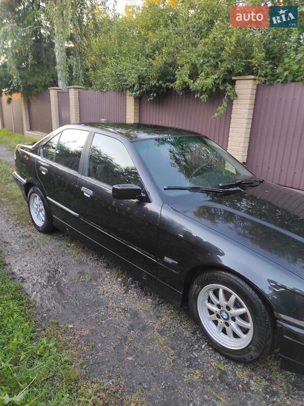 Bmw 3 series (1995)
