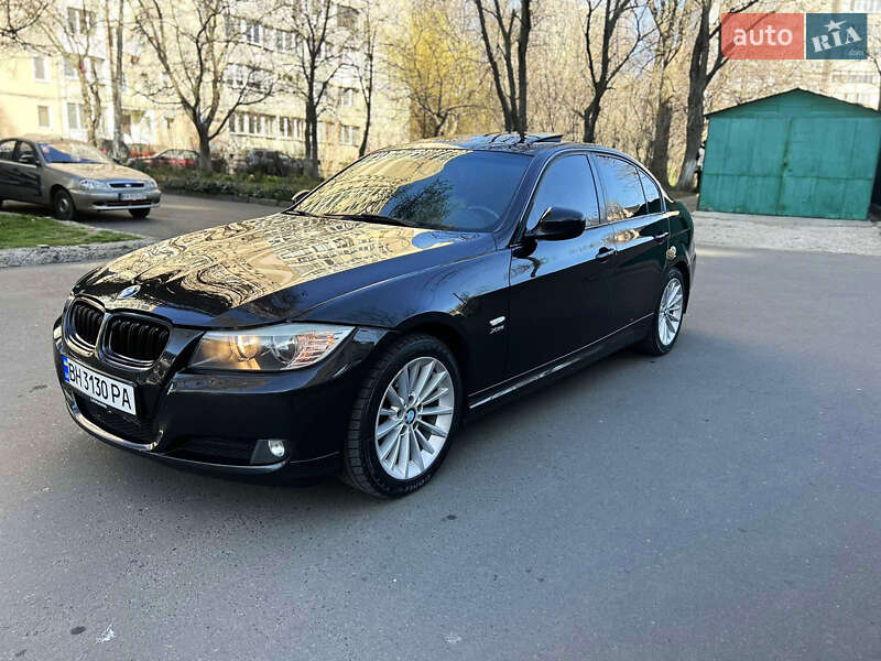 Bmw 3 series (2010)