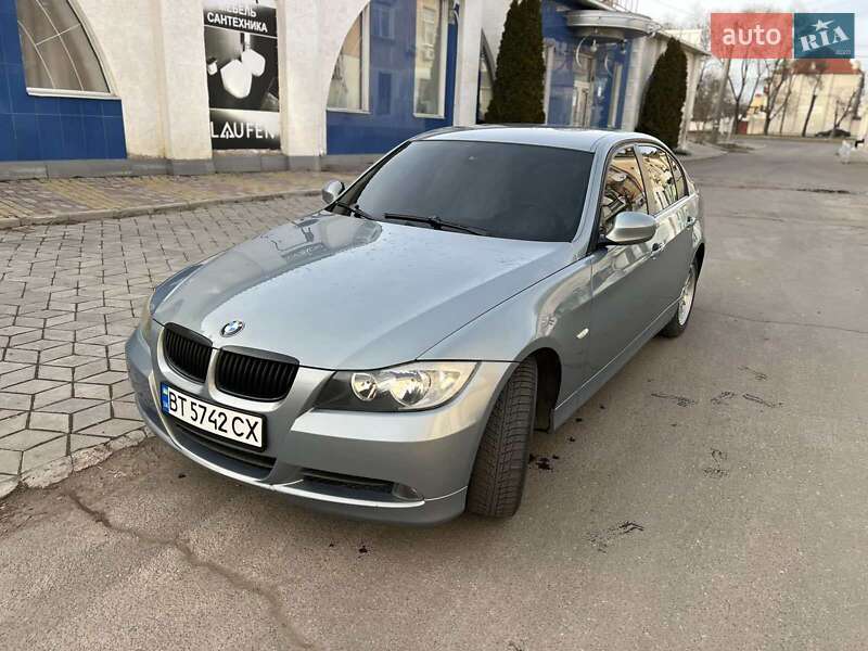 Bmw 3 series (2005)