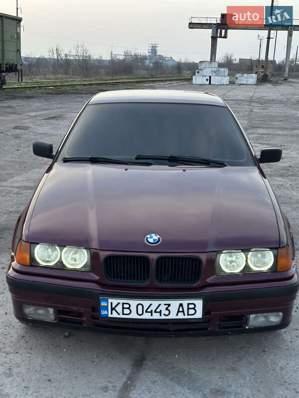 Bmw 3 series (1996)