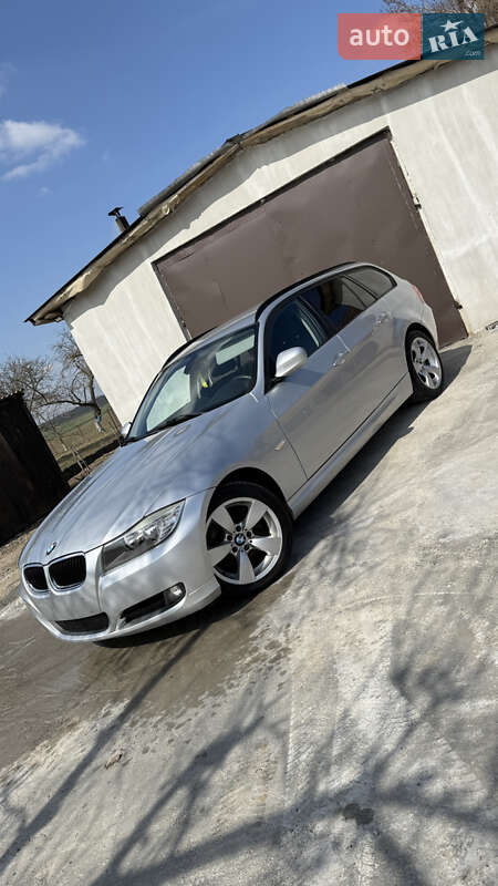Bmw 3 series (2010)