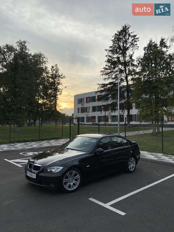 Bmw 3 series (2005)