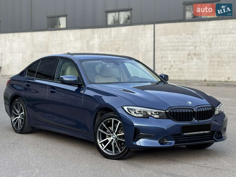 Bmw 3 series (2021)