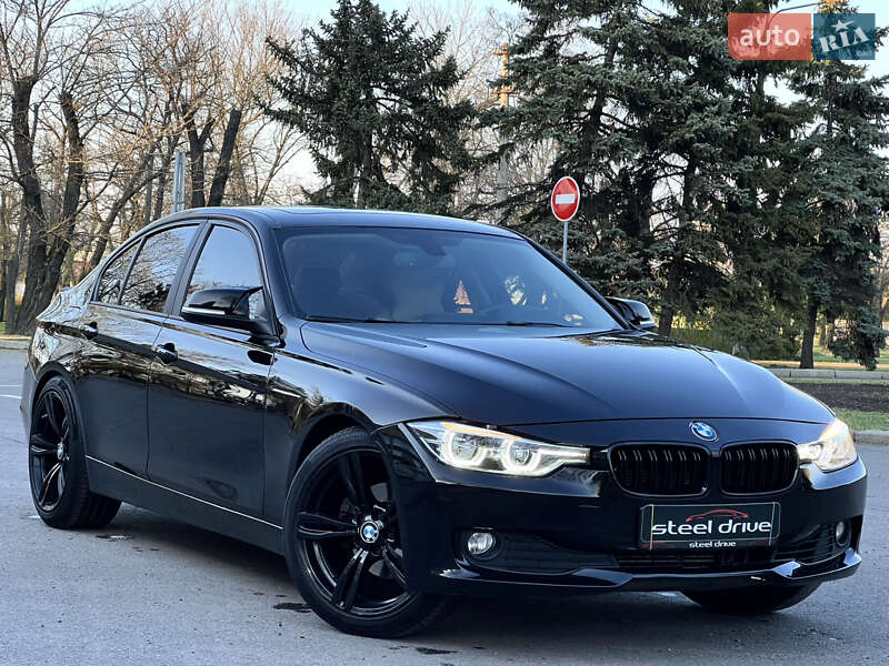 Bmw 3 series (2012)