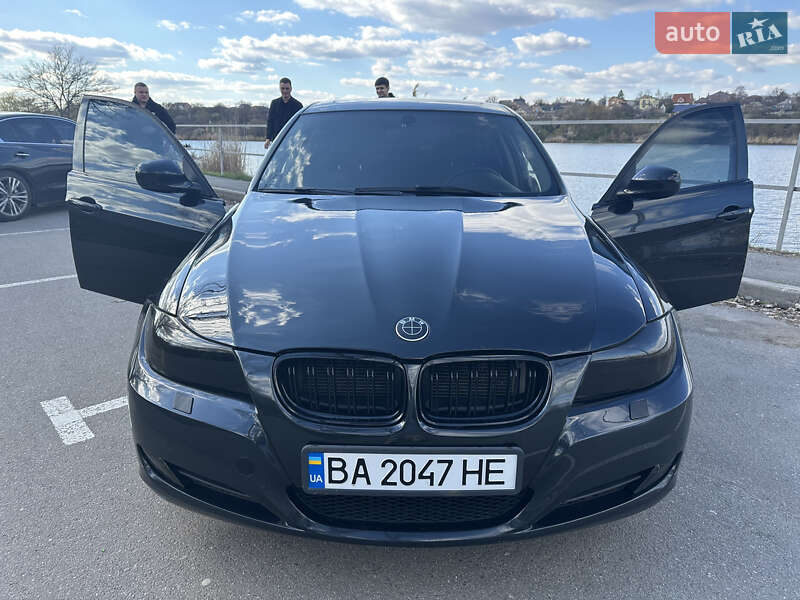 Bmw 3 series (2011)