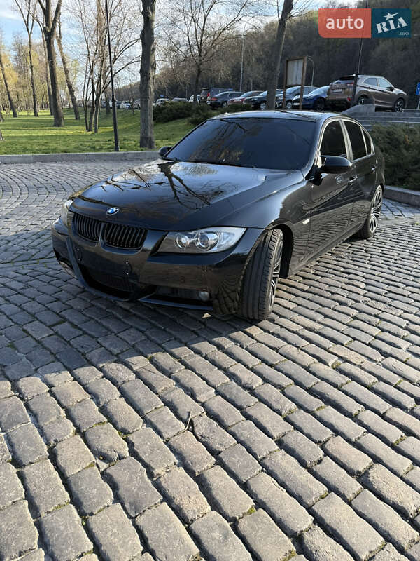 Bmw 3 series (2007)