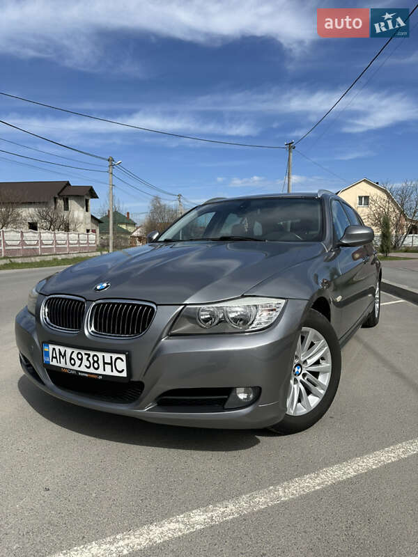 Bmw 3 series (2010)