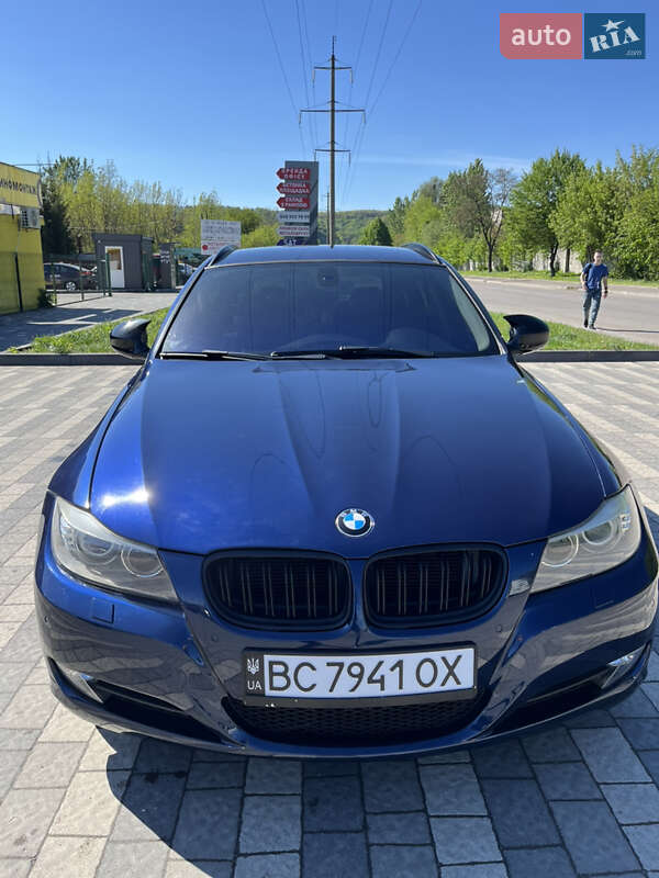 Bmw 3 series (2010)