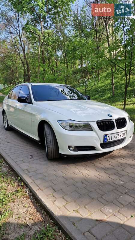 Bmw 3 series (2011)