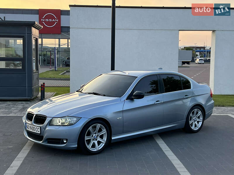 Bmw 3 series (2009)