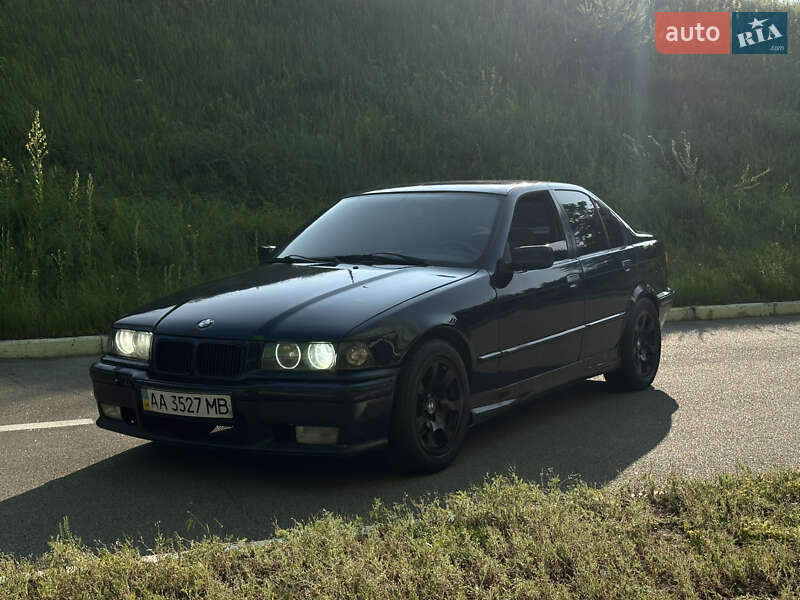 Bmw 3 series (1993)