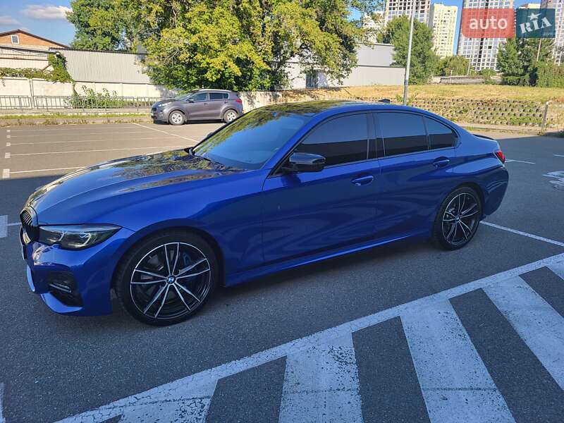 Bmw 3 series (2022)