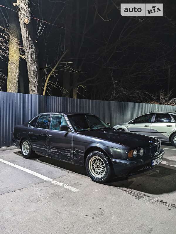 Bmw 525 (1988)