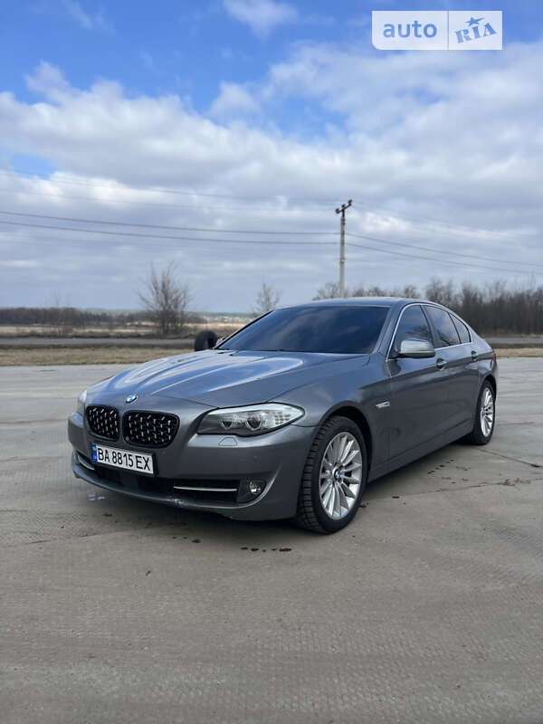 Bmw 528 (2010)