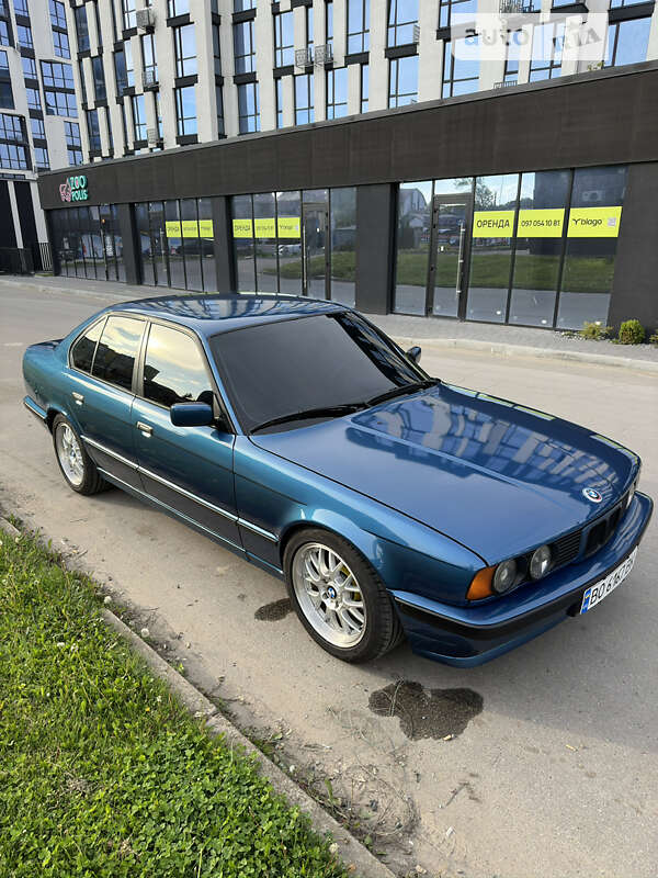 Bmw 525 (1988)