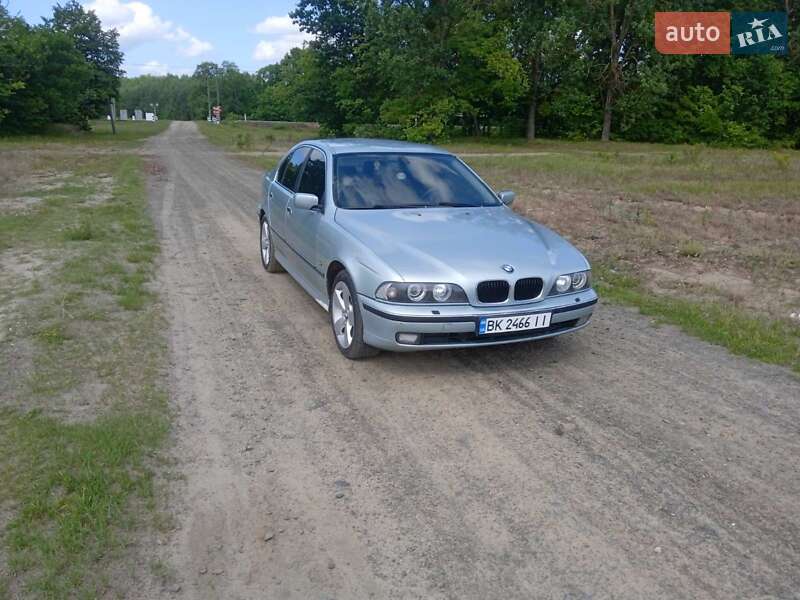 Bmw 530i (2000)