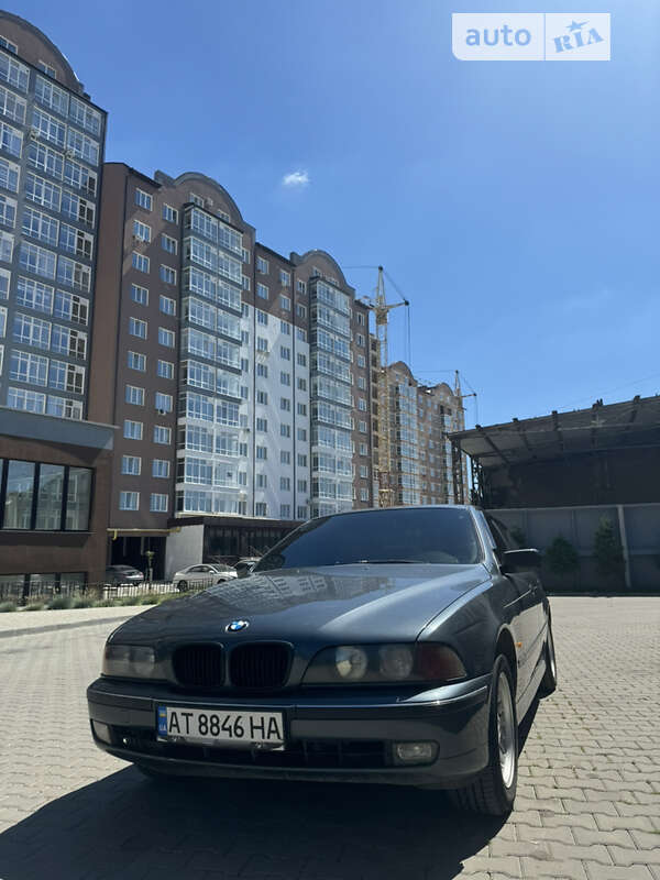 Bmw 520i (2000)