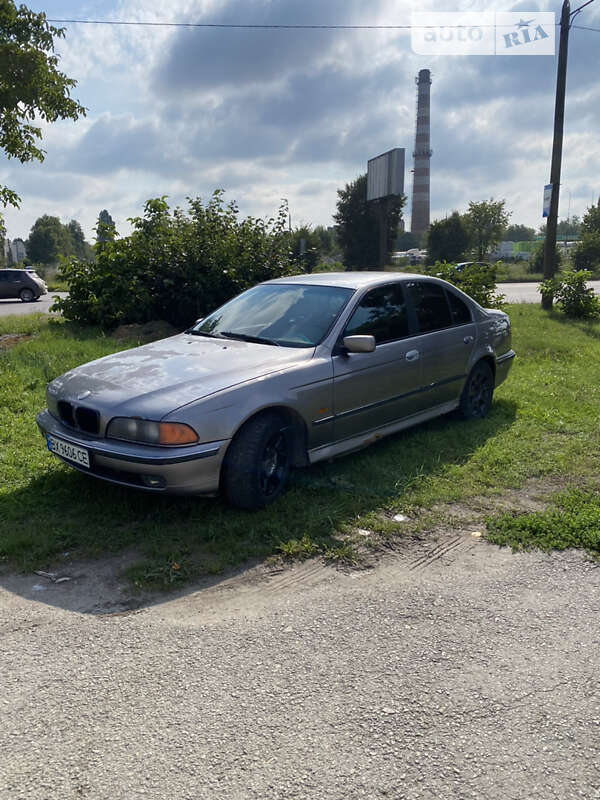 Bmw 523i (1997)