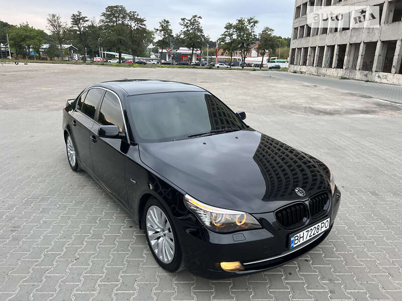 Bmw 523i (2008)