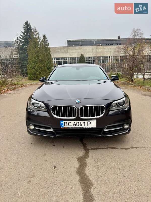 Bmw 528i (2014)