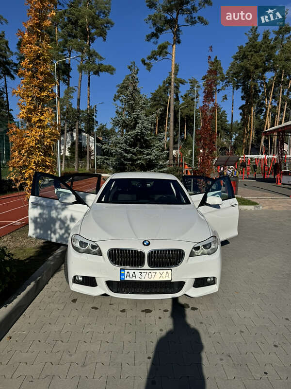 Bmw 528i (2011)