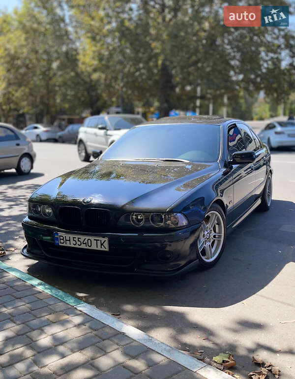Bmw 540i (2001)